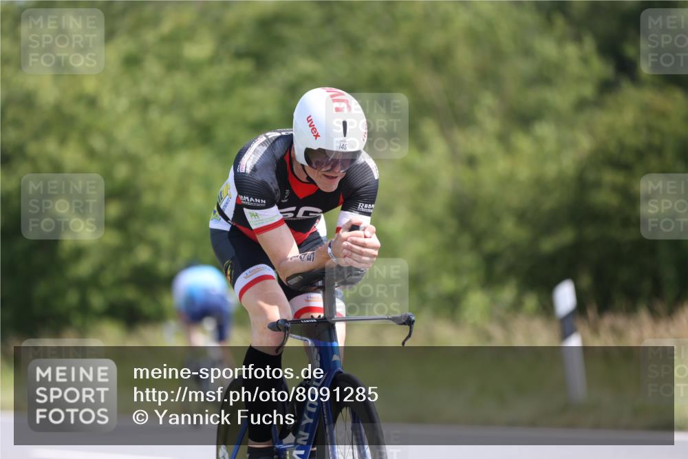 22.06.2025 - Viking Triathlon Yannick Fuchs http://msf.ph/oto/8091285 22.06.2025 11:09:36 Radfahren 145, 176, 368, 423 meine-sportfotos.de