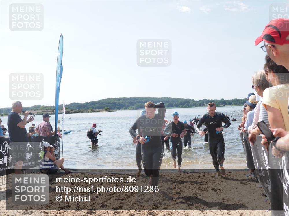 22.06.2025 - Viking Triathlon MichiJ http://msf.ph/oto/8091286 22.06.2025 10:38:35 Schwimmen 22, 85, 156, 164, 215, 269, 315, 327, 398, 419, 428, 509, 535, 601, 603, 659 meine-sportfotos.de