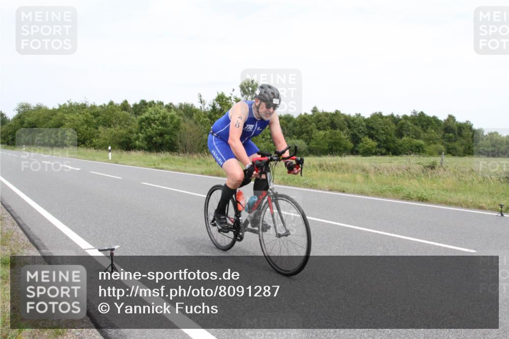 22.06.2025 - Viking Triathlon Yannick Fuchs http://msf.ph/oto/8091287 22.06.2025 13:33:01 Radfahren 490 meine-sportfotos.de