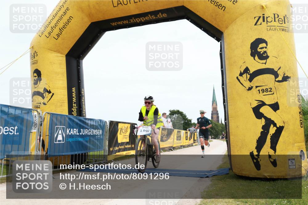 22.06.2025 - Viking Triathlon H.Heesch http://msf.ph/oto/8091296 22.06.2025 13:43:35 Laufen 15, 457 meine-sportfotos.de