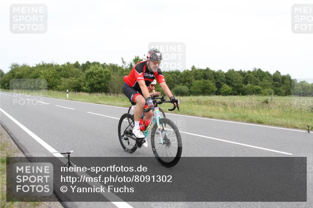 22.06.2025 - Viking Triathlon Yannick Fuchs http://msf.ph/oto/8091302 22.06.2025 13:33:45 Radfahren 130, 650 meine-sportfotos.de