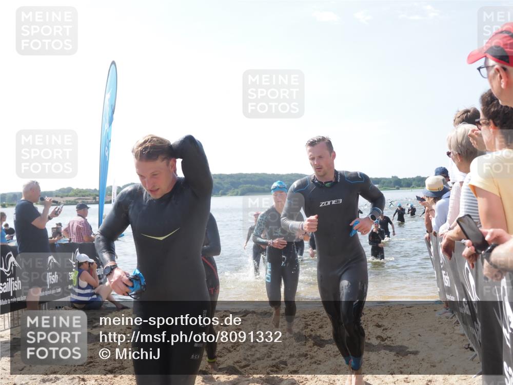 22.06.2025 - Viking Triathlon MichiJ http://msf.ph/oto/8091332 22.06.2025 10:38:36 Schwimmen 22, 85, 156, 164, 215, 269, 315, 327, 398, 419, 428, 509, 535, 601, 603, 659 meine-sportfotos.de