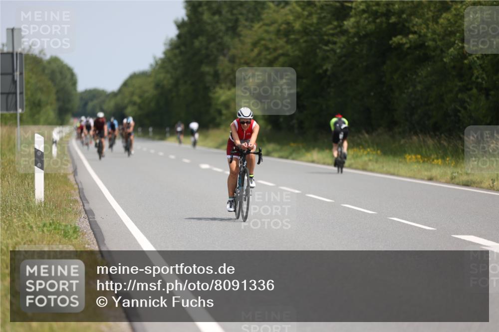 22.06.2025 - Viking Triathlon Yannick Fuchs http://msf.ph/oto/8091336 22.06.2025 11:53:37 Radfahren 13, 238, 309, 340, 462, 484, 604 meine-sportfotos.de