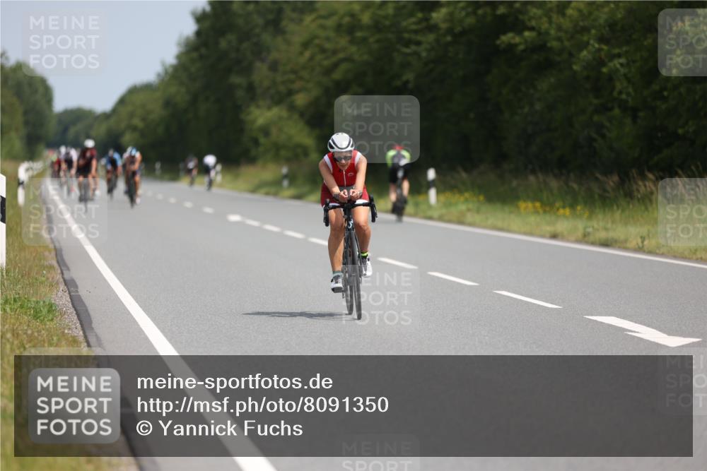 22.06.2025 - Viking Triathlon Yannick Fuchs http://msf.ph/oto/8091350 22.06.2025 11:53:38 Radfahren 13, 173, 238, 309, 340, 458, 462, 484, 604 meine-sportfotos.de