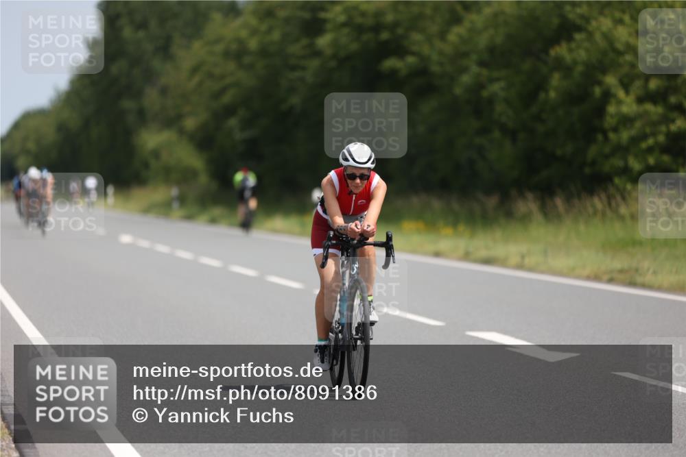 22.06.2025 - Viking Triathlon Yannick Fuchs http://msf.ph/oto/8091386 22.06.2025 11:53:39 Radfahren 13, 173, 238, 288, 309, 340, 444, 458, 462, 484, 604 meine-sportfotos.de