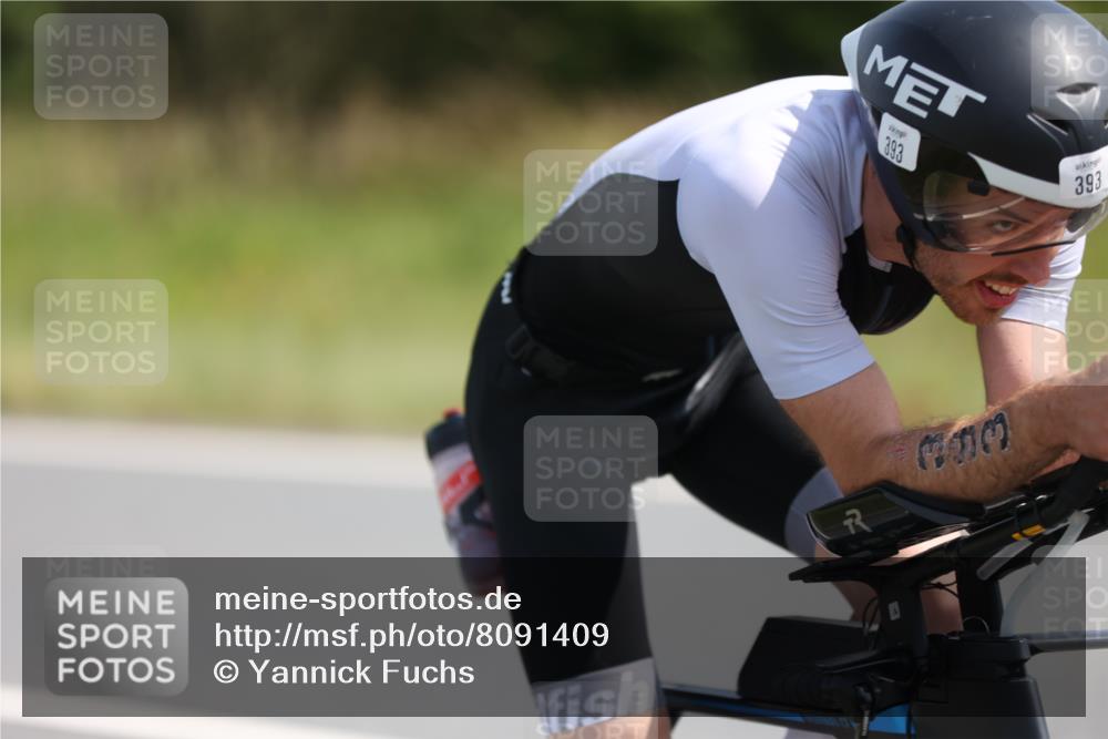 22.06.2025 - Viking Triathlon Yannick Fuchs http://msf.ph/oto/8091409 22.06.2025 11:10:19 Radfahren 393, 647 meine-sportfotos.de