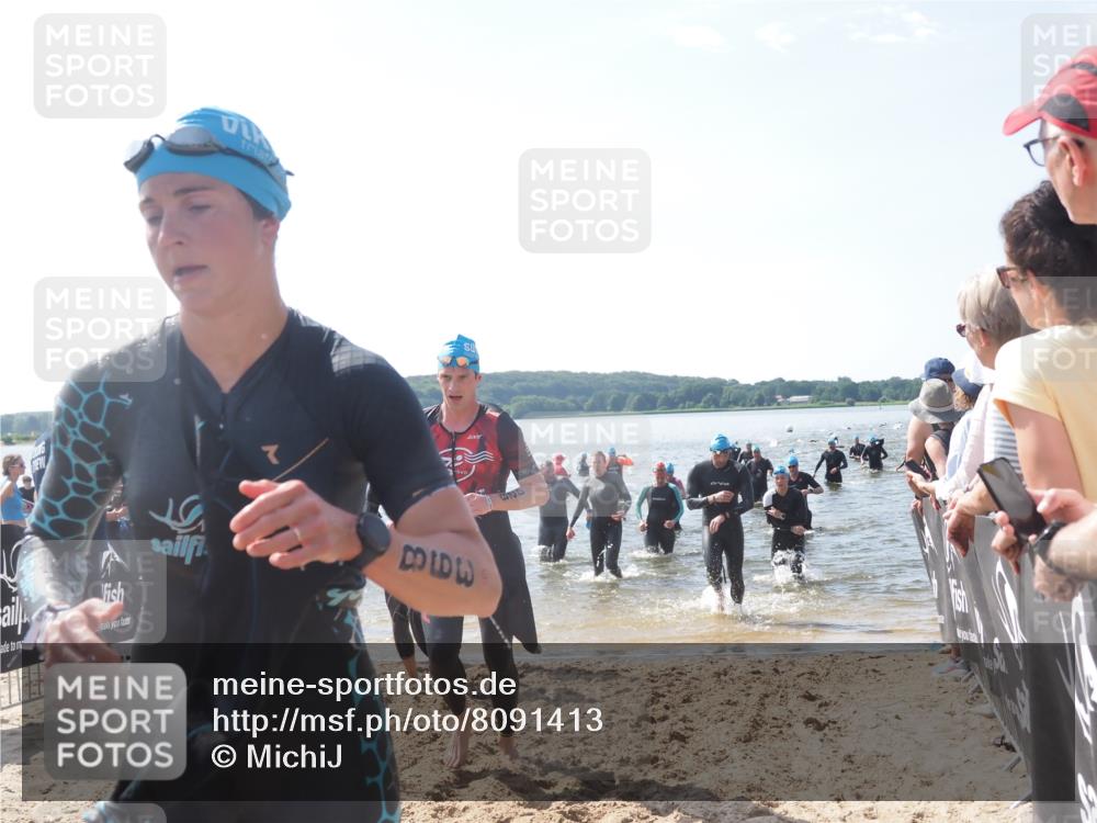 22.06.2025 - Viking Triathlon MichiJ http://msf.ph/oto/8091413 22.06.2025 10:38:38 Schwimmen 22, 85, 135, 156, 164, 215, 315, 327, 398, 419, 428, 601, 603, 659 meine-sportfotos.de