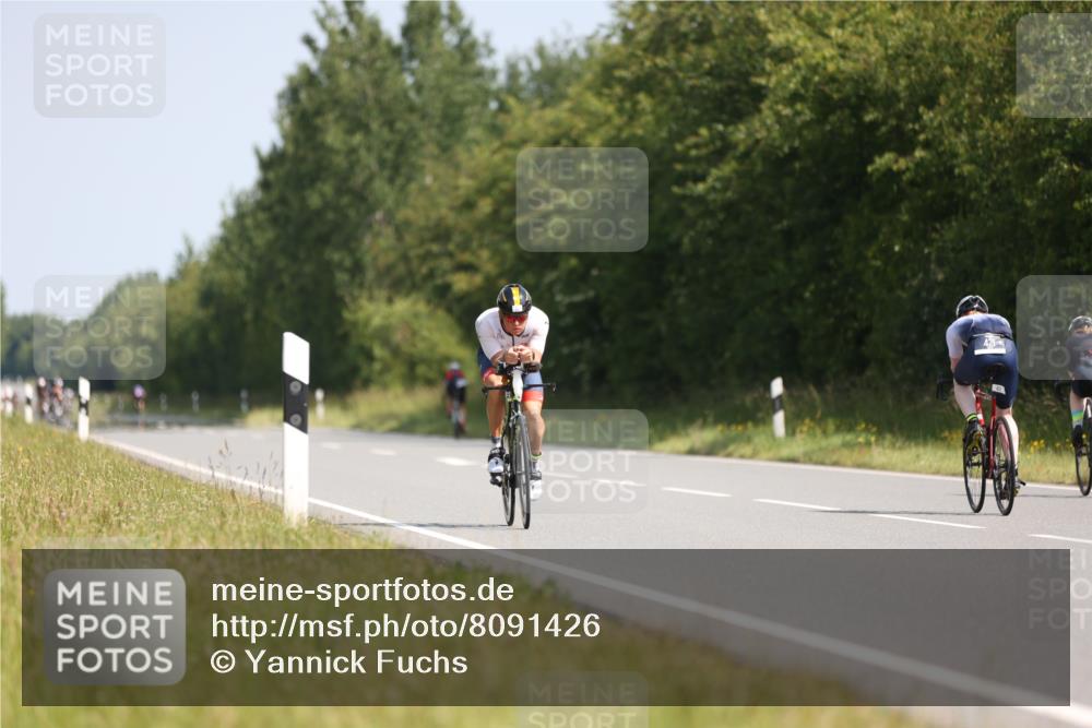 22.06.2025 - Viking Triathlon Yannick Fuchs http://msf.ph/oto/8091426 22.06.2025 11:10:52 Radfahren 329, 346, 637 meine-sportfotos.de