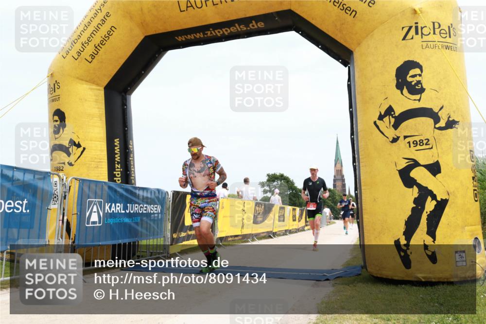 22.06.2025 - Viking Triathlon H.Heesch http://msf.ph/oto/8091434 22.06.2025 13:44:54 Laufen 301, 517, 610 meine-sportfotos.de