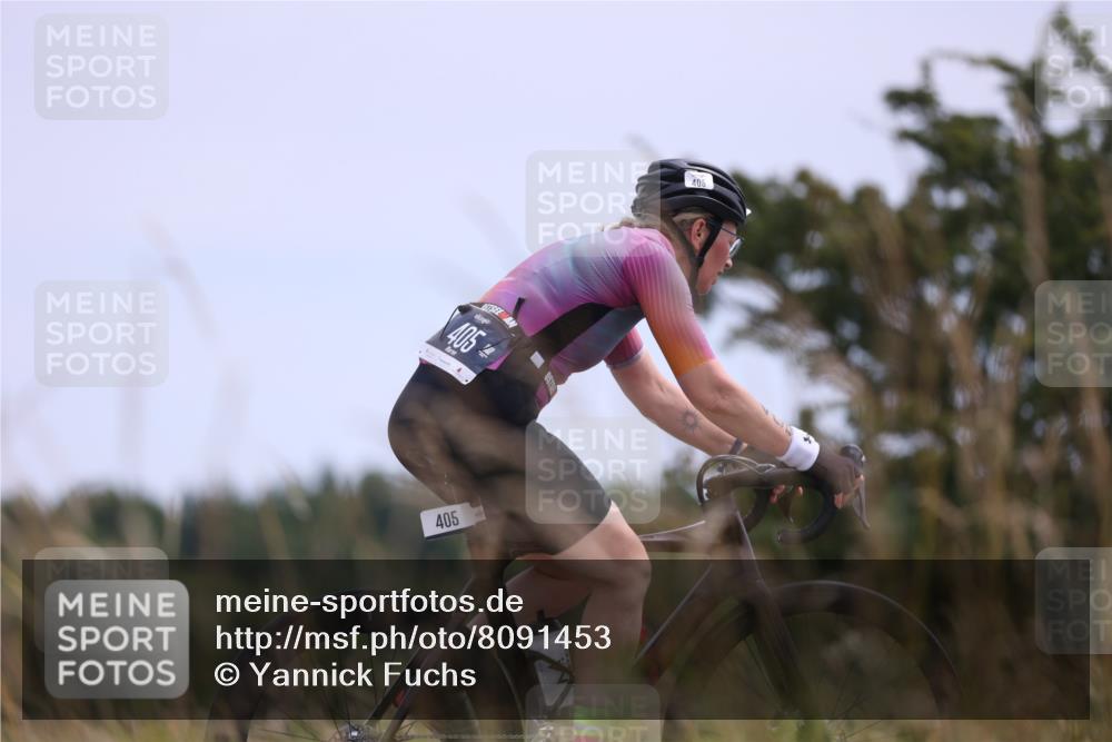 22.06.2025 - Viking Triathlon Yannick Fuchs http://msf.ph/oto/8091453 22.06.2025 13:28:07 Radfahren 405 meine-sportfotos.de