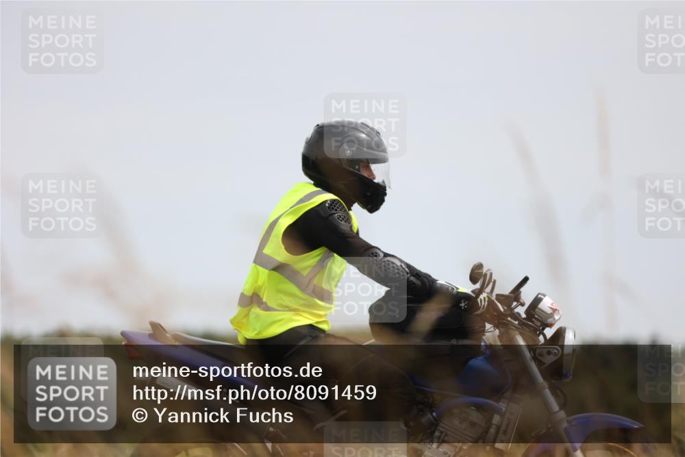 22.06.2025 - Viking Triathlon Yannick Fuchs http://msf.ph/oto/8091459 22.06.2025 13:28:11 Radfahren 97, 405, 425 meine-sportfotos.de