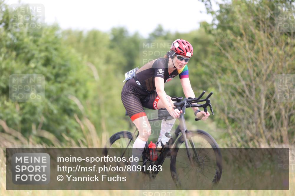 22.06.2025 - Viking Triathlon Yannick Fuchs http://msf.ph/oto/8091463 22.06.2025 13:28:15 Radfahren 97, 425 meine-sportfotos.de