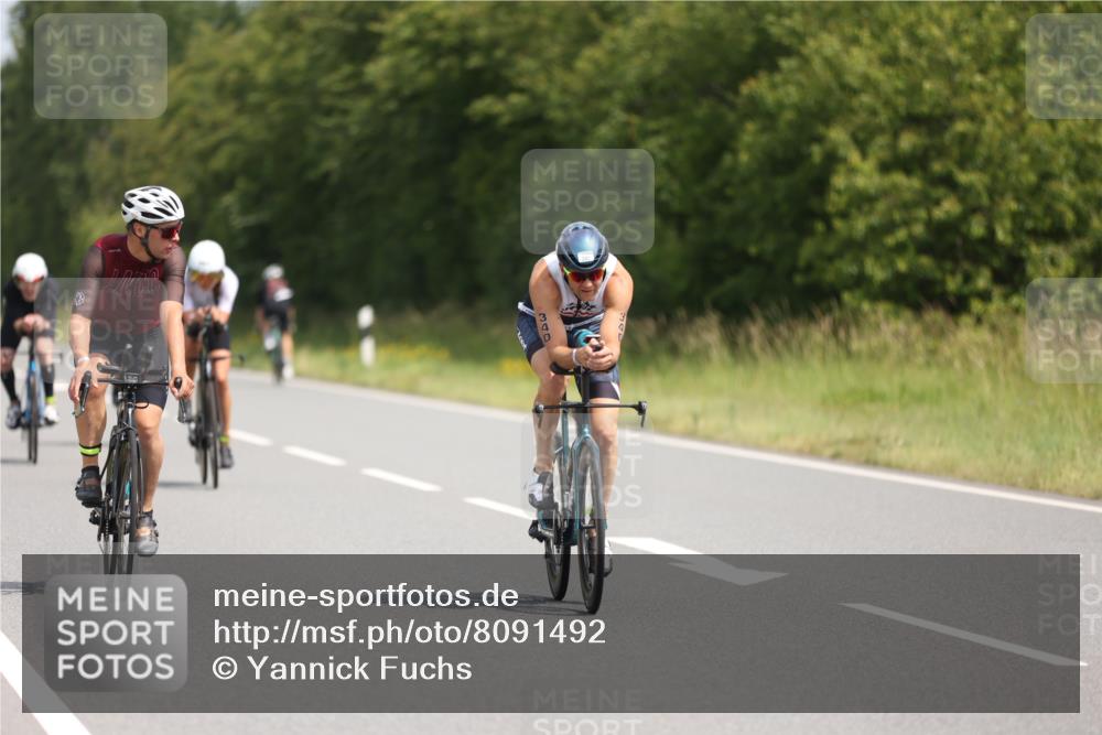 22.06.2025 - Viking Triathlon Yannick Fuchs http://msf.ph/oto/8091492 22.06.2025 11:53:45 Radfahren 4, 13, 173, 288, 309, 340, 444, 458, 462, 472, 484, 604 meine-sportfotos.de