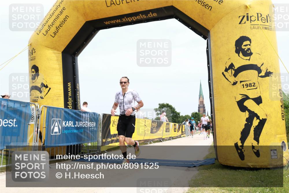 22.06.2025 - Viking Triathlon H.Heesch http://msf.ph/oto/8091525 22.06.2025 13:45:52 Laufen 273 meine-sportfotos.de