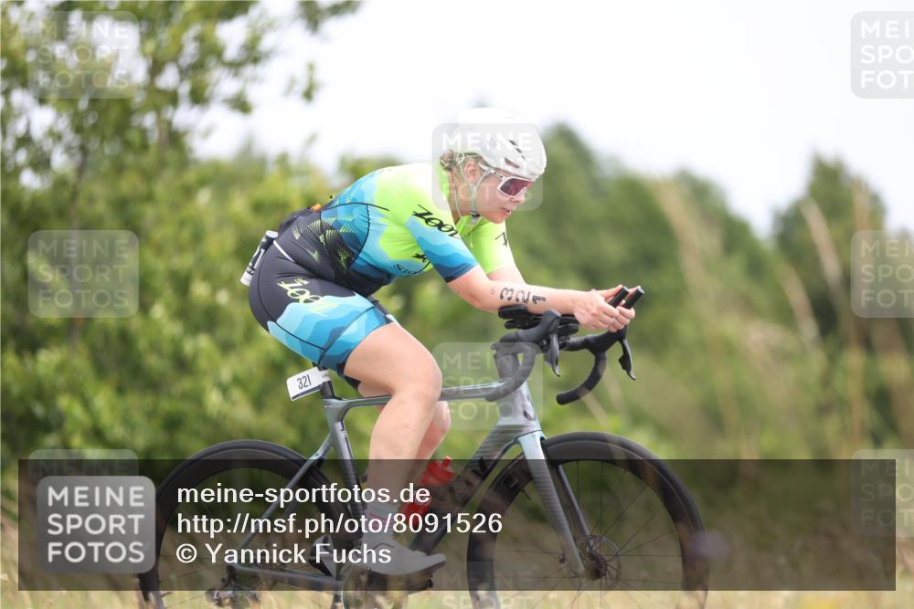 22.06.2025 - Viking Triathlon Yannick Fuchs http://msf.ph/oto/8091526 22.06.2025 13:28:30 Radfahren 26, 240, 321, 640 meine-sportfotos.de