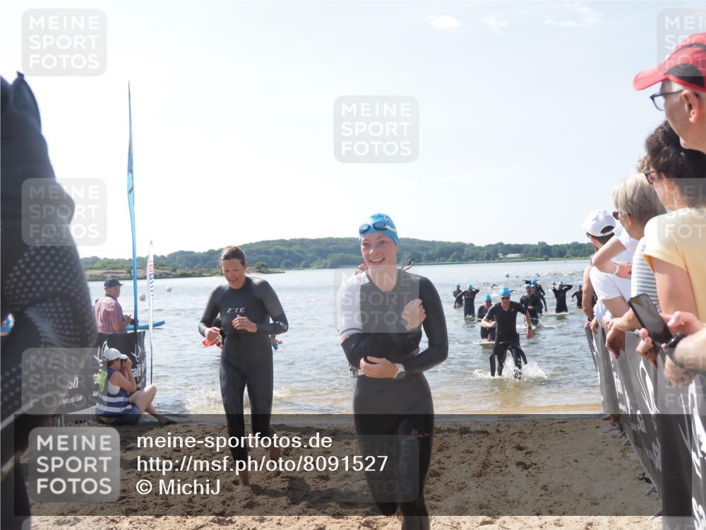 22.06.2025 - Viking Triathlon MichiJ http://msf.ph/oto/8091527 22.06.2025 10:38:44 Schwimmen 22, 26, 85, 135, 156, 164, 211, 215, 315, 327, 336, 601, 659 meine-sportfotos.de