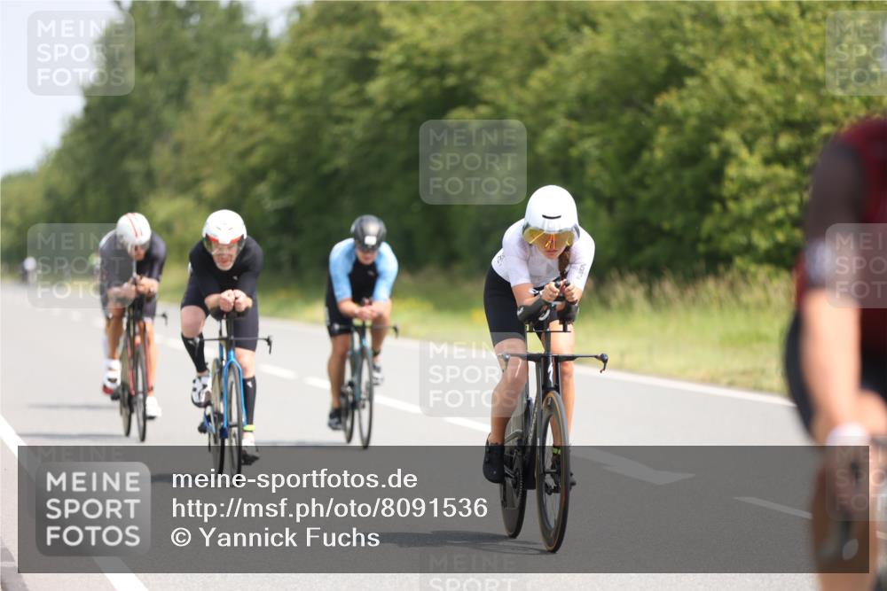 22.06.2025 - Viking Triathlon Yannick Fuchs http://msf.ph/oto/8091536 22.06.2025 11:53:46 Radfahren 4, 13, 173, 288, 309, 340, 359, 444, 458, 462, 472, 604 meine-sportfotos.de