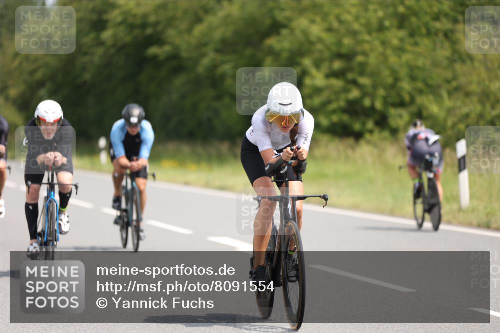 22.06.2025 - Viking Triathlon Yannick Fuchs http://msf.ph/oto/8091554 22.06.2025 11:53:47 Radfahren 4, 13, 173, 181, 288, 340, 359, 444, 458, 462, 472, 604 meine-sportfotos.de