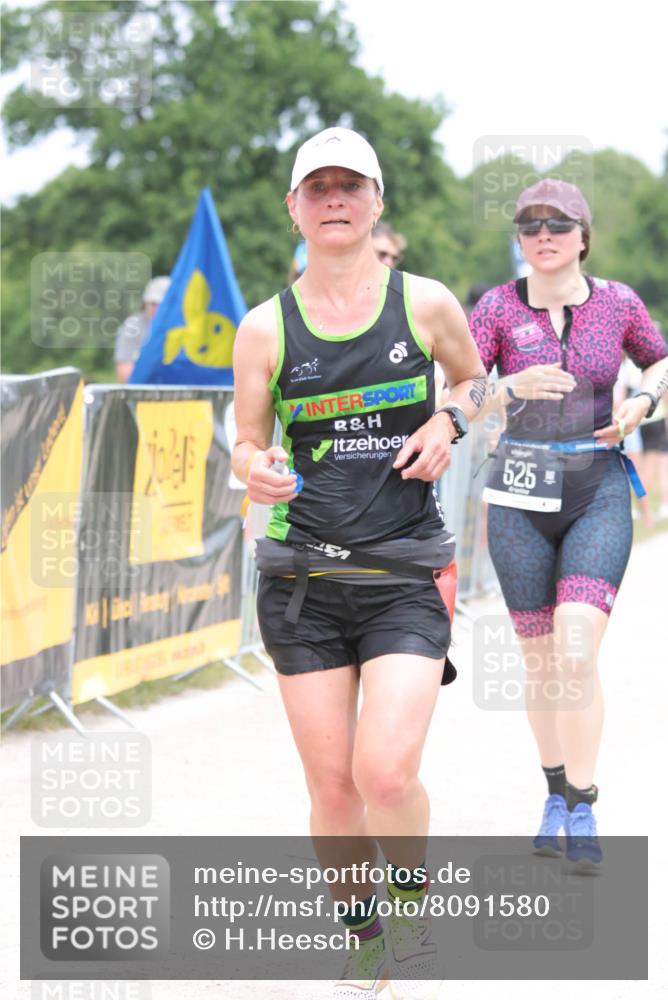 22.06.2025 - Viking Triathlon H.Heesch http://msf.ph/oto/8091580 22.06.2025 15:12:04 Laufen 136, 525, 636 meine-sportfotos.de