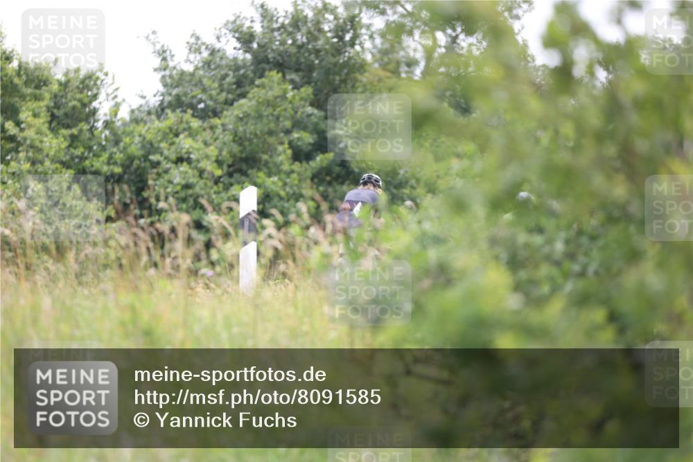 22.06.2025 - Viking Triathlon Yannick Fuchs http://msf.ph/oto/8091585 22.06.2025 13:28:42 Radfahren 240 meine-sportfotos.de