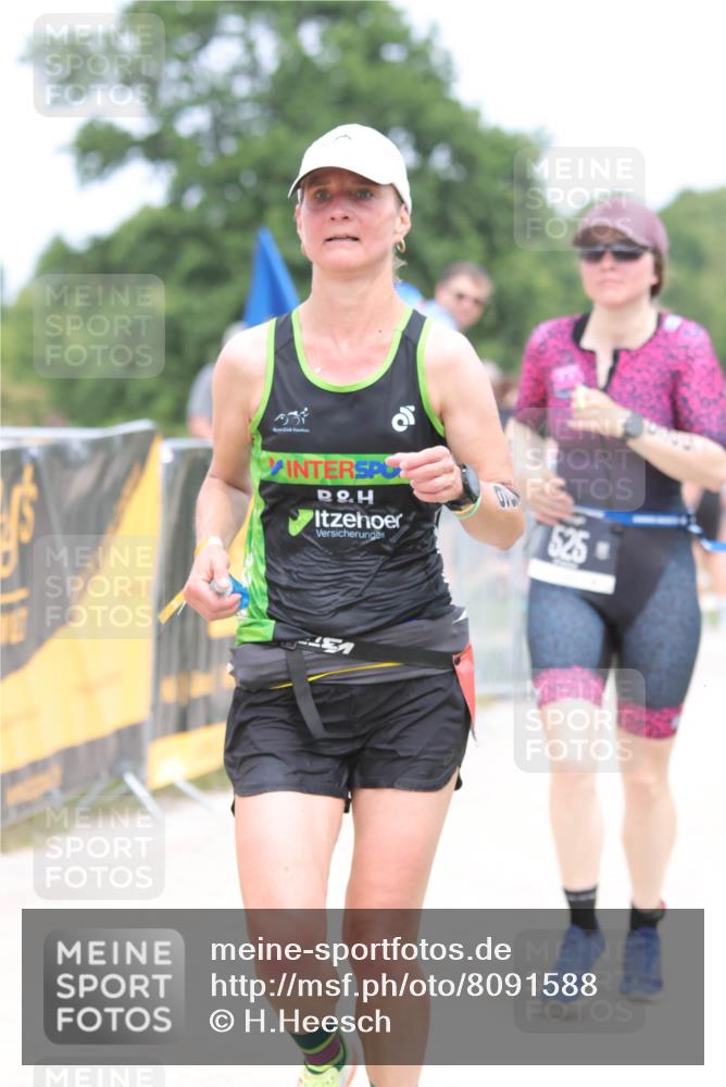 22.06.2025 - Viking Triathlon H.Heesch http://msf.ph/oto/8091588 22.06.2025 15:12:05 Laufen 136, 525, 636 meine-sportfotos.de