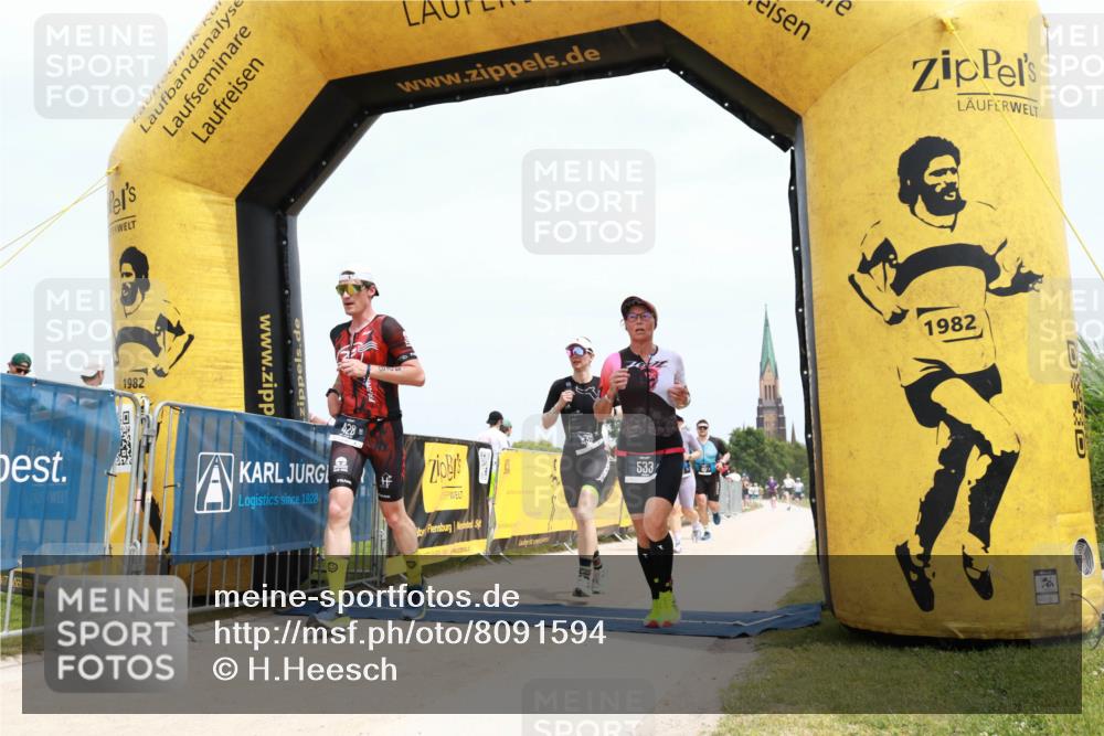 22.06.2025 - Viking Triathlon H.Heesch http://msf.ph/oto/8091594 22.06.2025 13:46:02 Laufen 84, 124, 149, 317, 428, 438, 467, 474, 533 meine-sportfotos.de