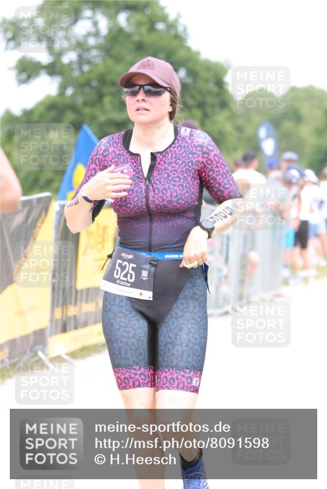 22.06.2025 - Viking Triathlon H.Heesch http://msf.ph/oto/8091598 22.06.2025 15:12:06 Laufen 136, 525, 636, 643 meine-sportfotos.de