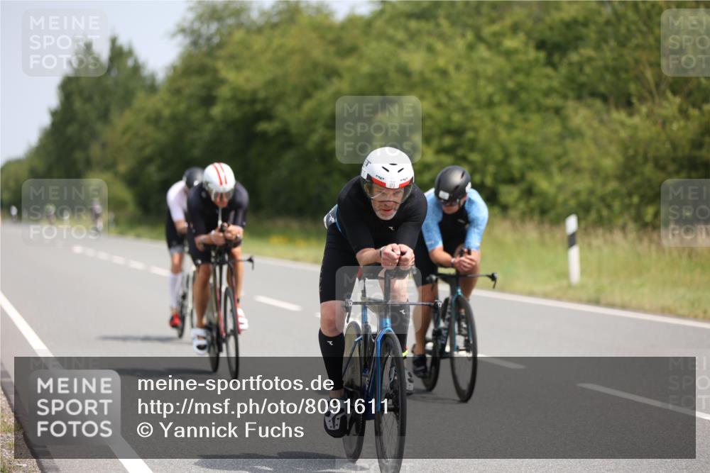 22.06.2025 - Viking Triathlon Yannick Fuchs http://msf.ph/oto/8091611 22.06.2025 11:53:48 Radfahren 4, 13, 173, 181, 288, 340, 359, 444, 458, 462, 472, 604 meine-sportfotos.de