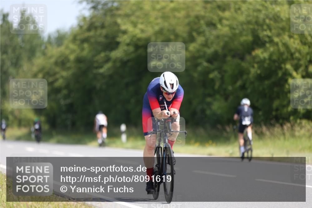 22.06.2025 - Viking Triathlon Yannick Fuchs http://msf.ph/oto/8091619 22.06.2025 11:11:39 Radfahren 11, 33, 152, 217, 604, 648 meine-sportfotos.de