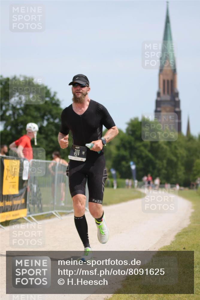 22.06.2025 - Viking Triathlon H.Heesch http://msf.ph/oto/8091625 22.06.2025 13:01:03 Laufen 311, 620 meine-sportfotos.de