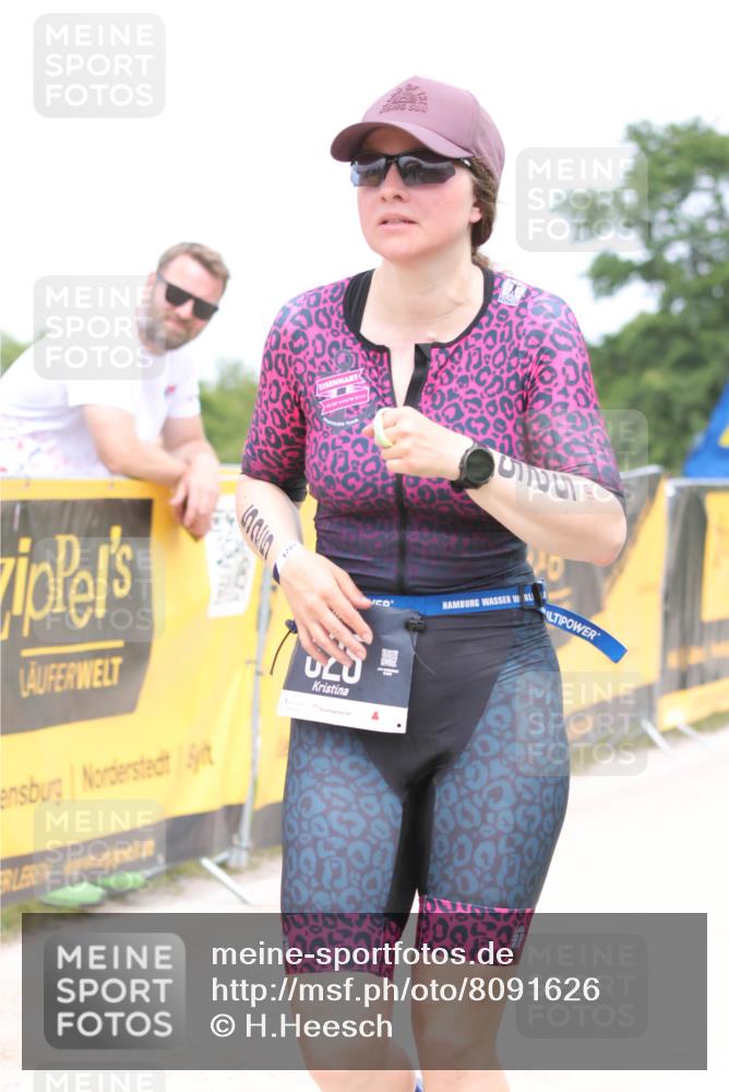 22.06.2025 - Viking Triathlon H.Heesch http://msf.ph/oto/8091626 22.06.2025 15:12:07 Laufen 43, 136, 525, 636, 643 meine-sportfotos.de