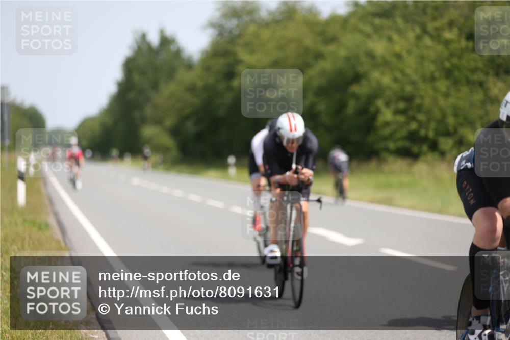 22.06.2025 - Viking Triathlon Yannick Fuchs http://msf.ph/oto/8091631 22.06.2025 11:53:48 Radfahren 4, 13, 173, 181, 288, 340, 359, 444, 458, 462, 472, 604 meine-sportfotos.de
