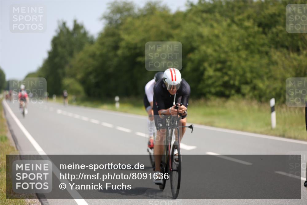 22.06.2025 - Viking Triathlon Yannick Fuchs http://msf.ph/oto/8091636 22.06.2025 11:53:48 Radfahren 4, 13, 173, 181, 288, 340, 359, 444, 458, 462, 472, 604 meine-sportfotos.de