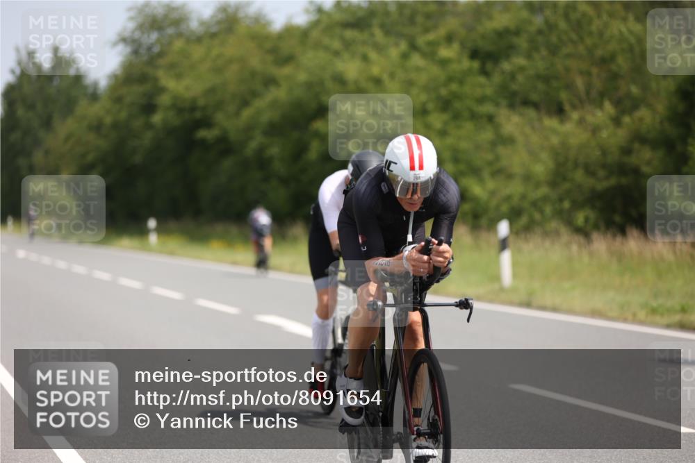 22.06.2025 - Viking Triathlon Yannick Fuchs http://msf.ph/oto/8091654 22.06.2025 11:53:49 Radfahren 4, 13, 115, 173, 181, 288, 340, 359, 444, 458, 462, 472, 604 meine-sportfotos.de