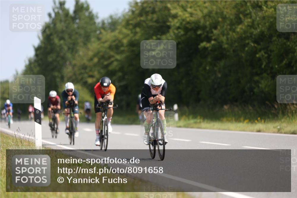 22.06.2025 - Viking Triathlon Yannick Fuchs http://msf.ph/oto/8091658 22.06.2025 11:11:43 Radfahren 3, 11, 33, 152, 217, 347, 604, 648 meine-sportfotos.de