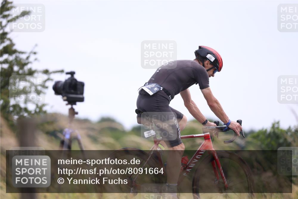 22.06.2025 - Viking Triathlon Yannick Fuchs http://msf.ph/oto/8091664 22.06.2025 13:29:09 Radfahren 48, 76, 222 meine-sportfotos.de