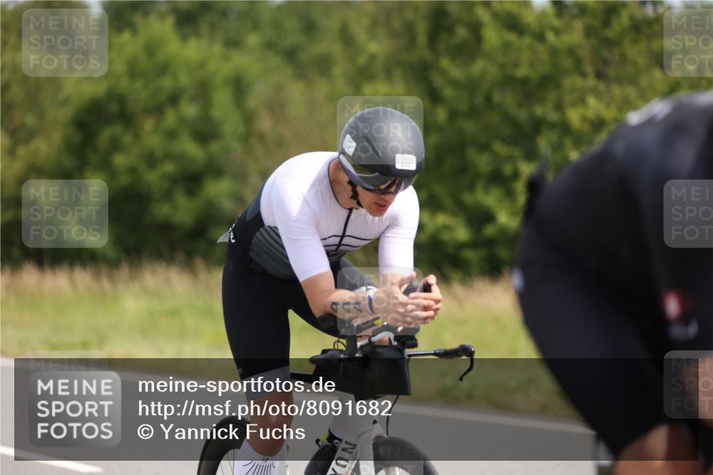 22.06.2025 - Viking Triathlon Yannick Fuchs http://msf.ph/oto/8091682 22.06.2025 11:53:49 Radfahren 4, 13, 115, 173, 181, 288, 340, 359, 444, 458, 462, 472, 604 meine-sportfotos.de
