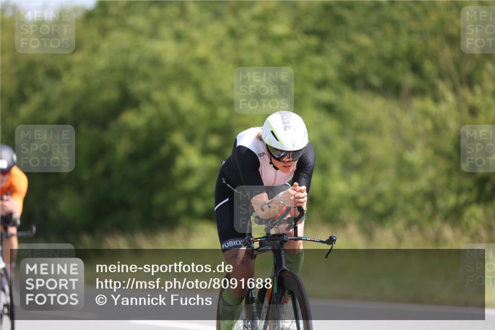 22.06.2025 - Viking Triathlon Yannick Fuchs http://msf.ph/oto/8091688 22.06.2025 11:11:44 Radfahren 3, 11, 33, 152, 217, 347, 604, 648 meine-sportfotos.de