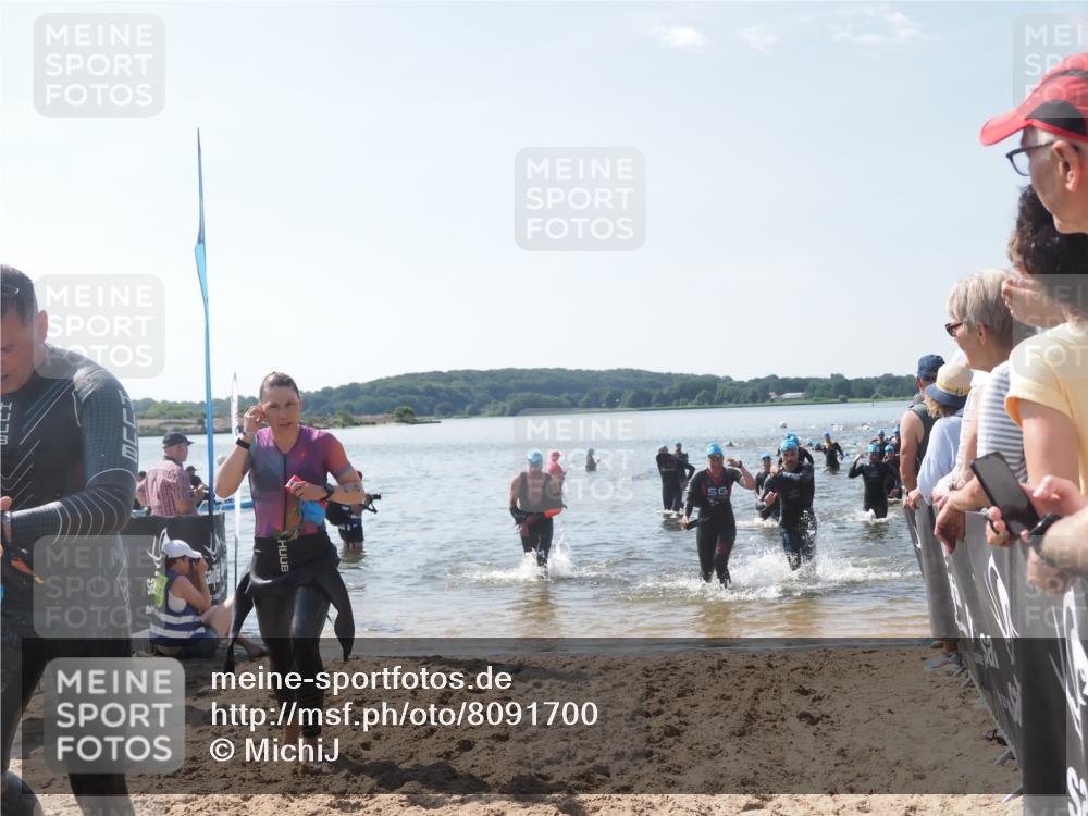 22.06.2025 - Viking Triathlon MichiJ http://msf.ph/oto/8091700 22.06.2025 10:38:50 Schwimmen 26, 40, 57, 135, 164, 185, 210, 211, 215, 315, 327, 336, 408, 416 meine-sportfotos.de