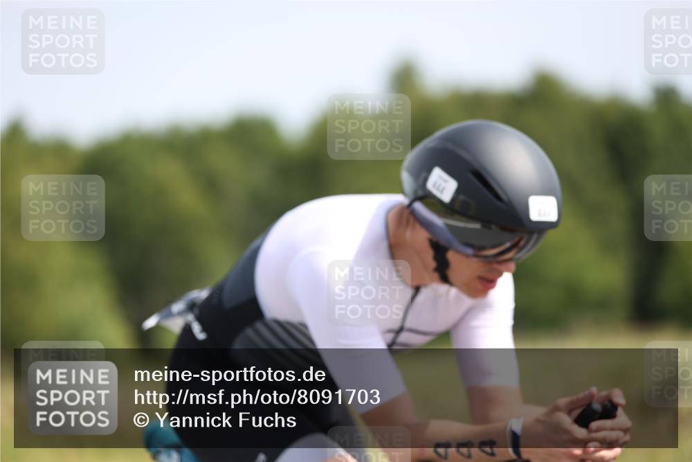 22.06.2025 - Viking Triathlon Yannick Fuchs http://msf.ph/oto/8091703 22.06.2025 11:53:50 Radfahren 4, 13, 115, 173, 181, 288, 340, 359, 444, 458, 462, 472, 604 meine-sportfotos.de