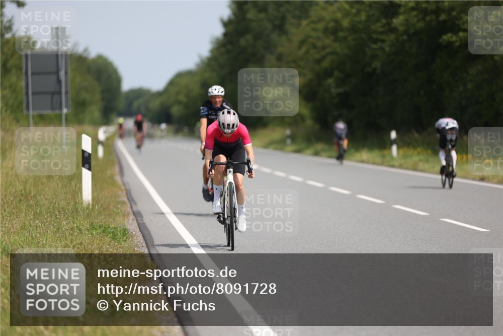 22.06.2025 - Viking Triathlon Yannick Fuchs http://msf.ph/oto/8091728 22.06.2025 11:53:52 Radfahren 4, 115, 159, 173, 181, 288, 359, 444, 458, 472 meine-sportfotos.de