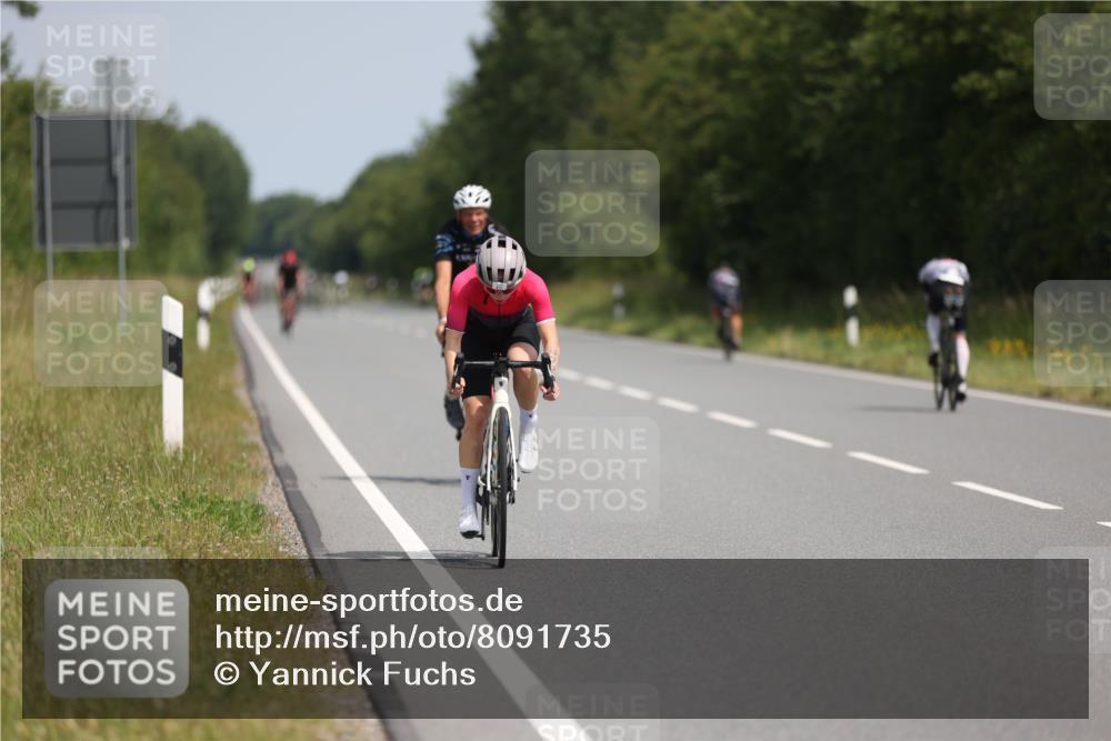 22.06.2025 - Viking Triathlon Yannick Fuchs http://msf.ph/oto/8091735 22.06.2025 11:53:52 Radfahren 4, 115, 159, 173, 181, 288, 359, 444, 458, 472 meine-sportfotos.de