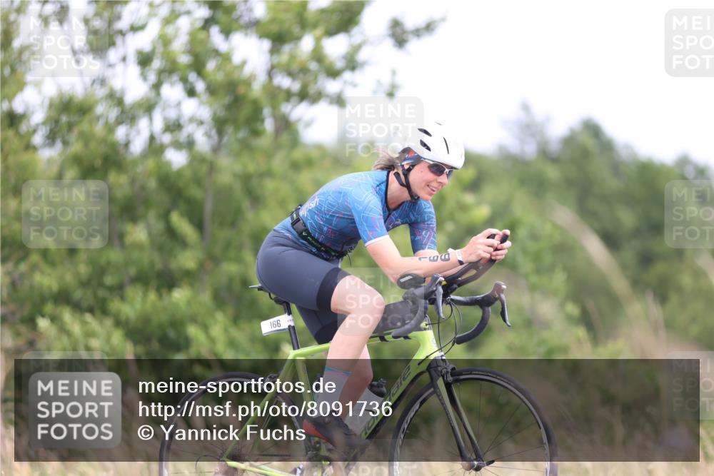 22.06.2025 - Viking Triathlon Yannick Fuchs http://msf.ph/oto/8091736 22.06.2025 13:29:36 Radfahren 116, 166, 463 meine-sportfotos.de