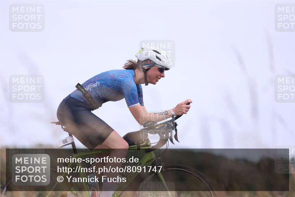 22.06.2025 - Viking Triathlon Yannick Fuchs http://msf.ph/oto/8091747 22.06.2025 13:29:37 Radfahren 116, 166, 463 meine-sportfotos.de