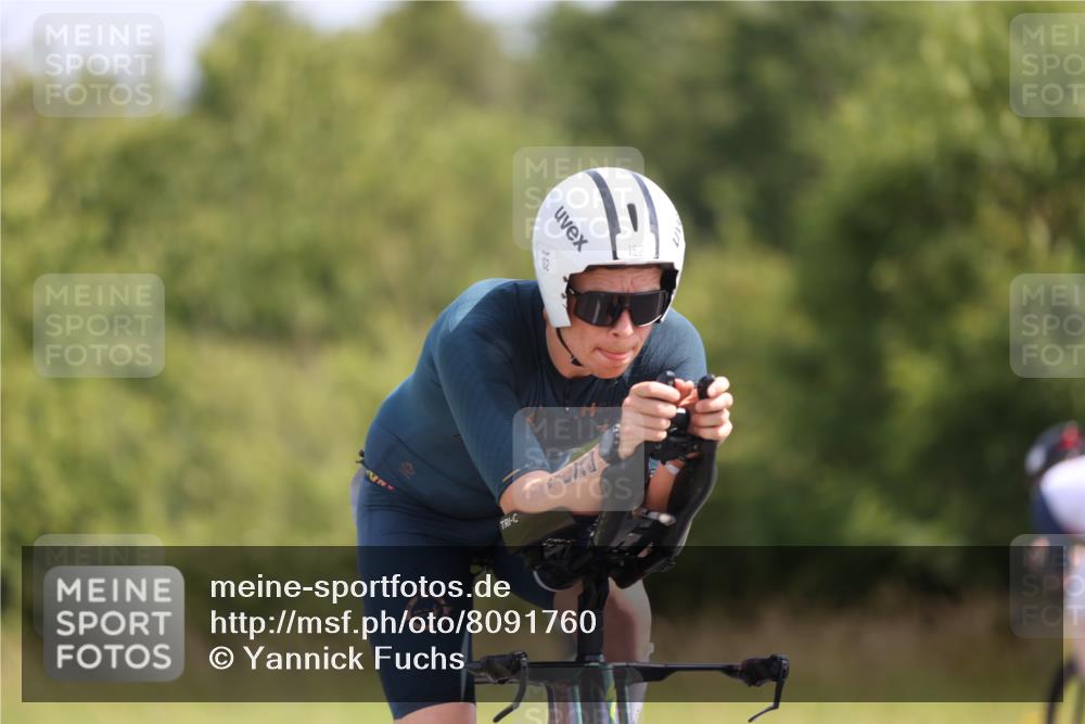 22.06.2025 - Viking Triathlon Yannick Fuchs http://msf.ph/oto/8091760 22.06.2025 11:11:46 Radfahren 3, 11, 33, 152, 217, 347, 604 meine-sportfotos.de