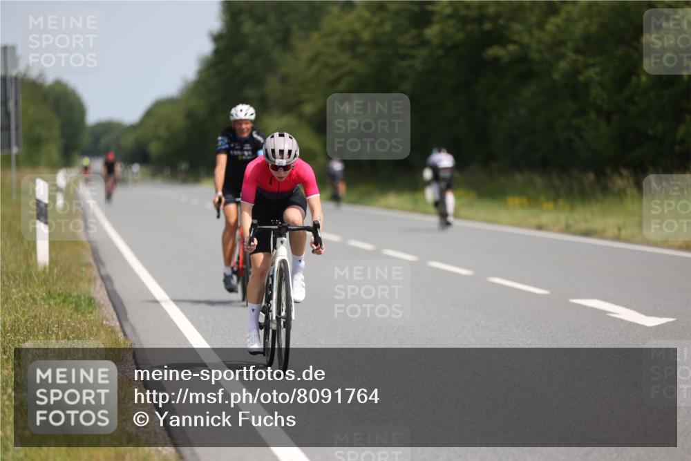 22.06.2025 - Viking Triathlon Yannick Fuchs http://msf.ph/oto/8091764 22.06.2025 11:53:53 Radfahren 4, 115, 159, 181, 288, 359, 444, 472 meine-sportfotos.de