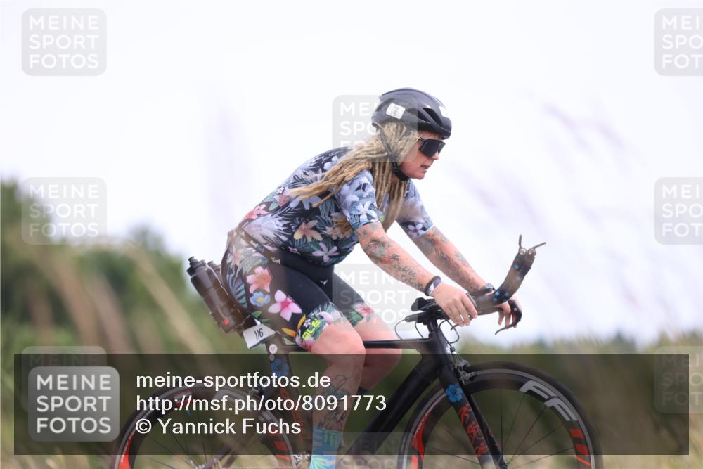 22.06.2025 - Viking Triathlon Yannick Fuchs http://msf.ph/oto/8091773 22.06.2025 13:29:42 Radfahren 102, 106, 116, 166, 463 meine-sportfotos.de