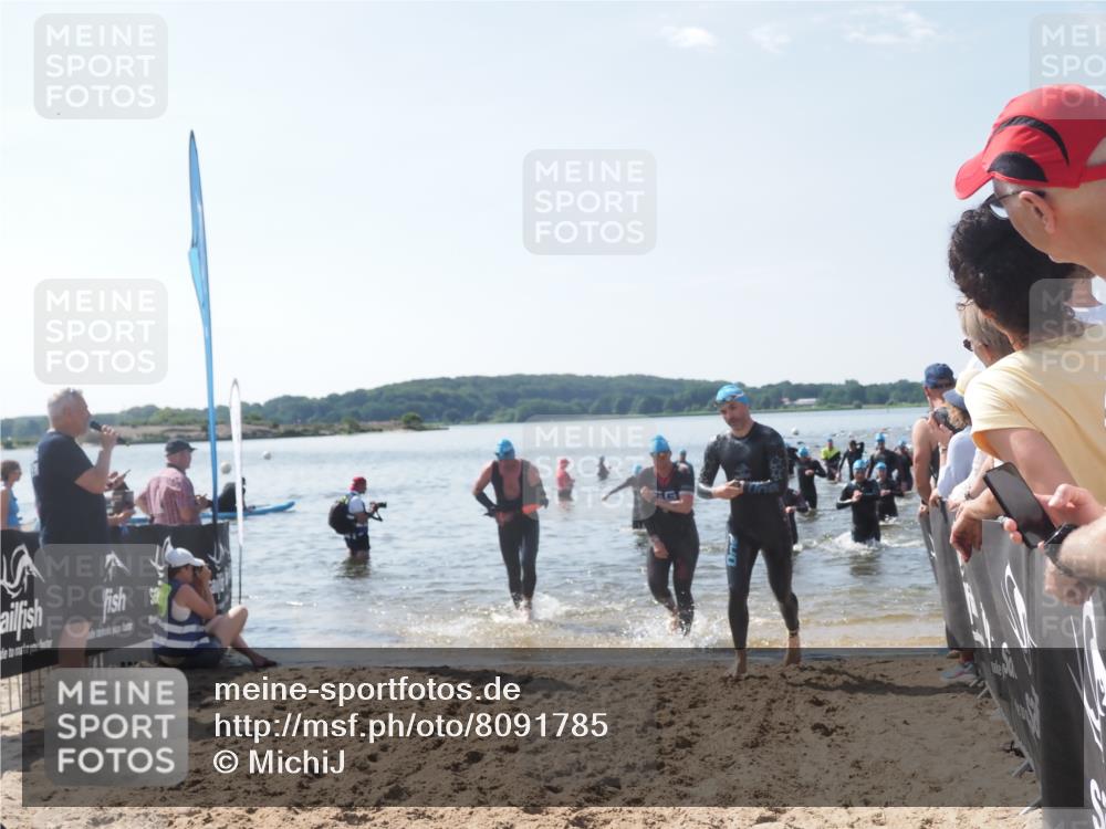 22.06.2025 - Viking Triathlon MichiJ http://msf.ph/oto/8091785 22.06.2025 10:38:52 Schwimmen 26, 40, 57, 135, 164, 181, 185, 210, 211, 315, 327, 336, 408, 416, 451 meine-sportfotos.de