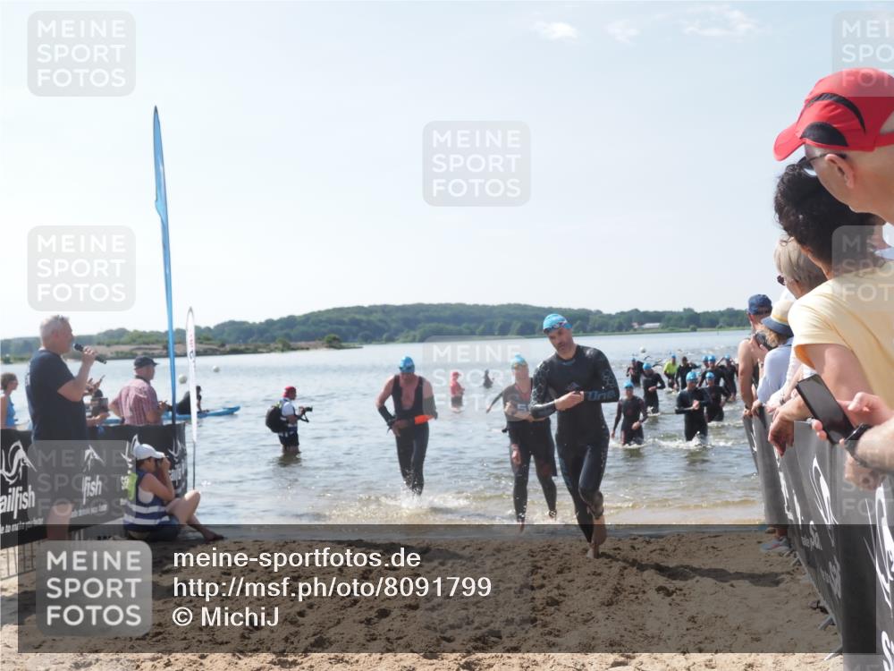 22.06.2025 - Viking Triathlon MichiJ http://msf.ph/oto/8091799 22.06.2025 10:38:52 Schwimmen 26, 40, 57, 135, 164, 181, 185, 210, 211, 315, 327, 336, 408, 416, 451 meine-sportfotos.de