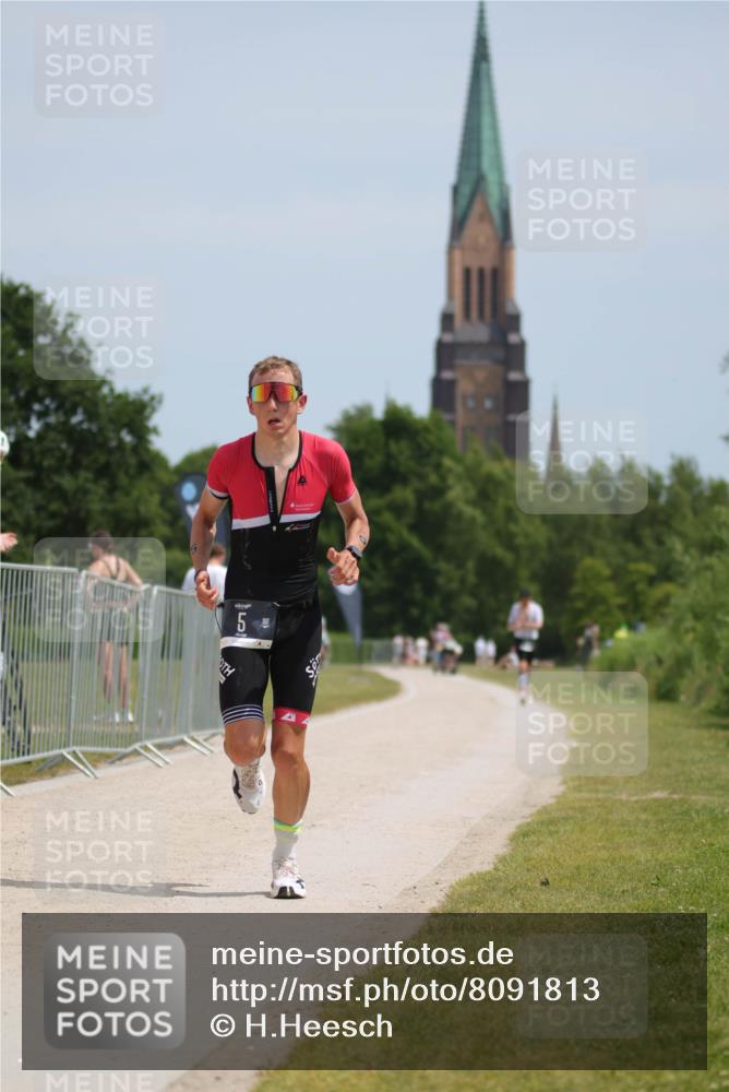 22.06.2025 - Viking Triathlon H.Heesch http://msf.ph/oto/8091813 22.06.2025 13:01:21 Laufen 5 meine-sportfotos.de